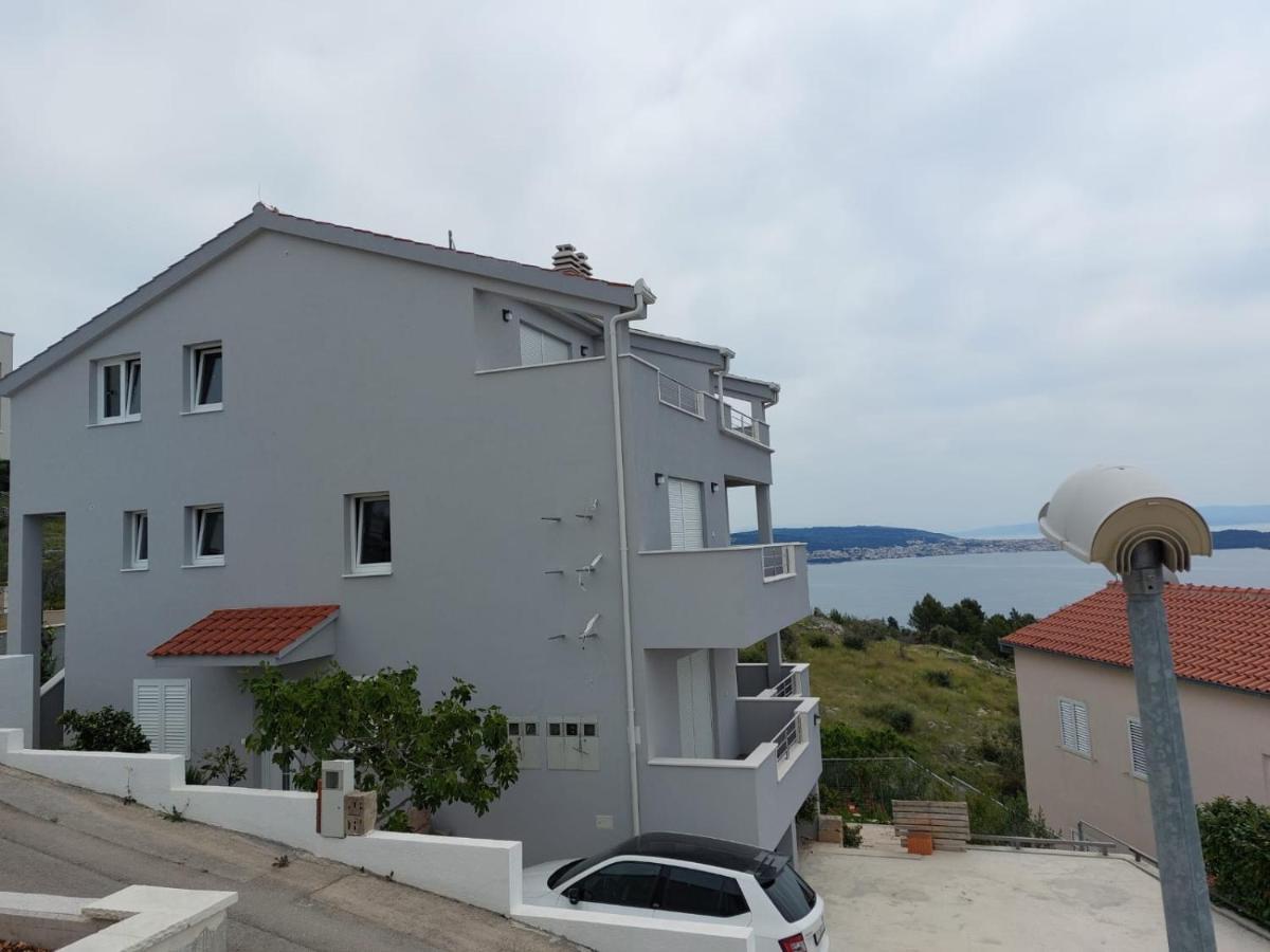 Apartments Vini Donji Seget Εξωτερικό φωτογραφία
